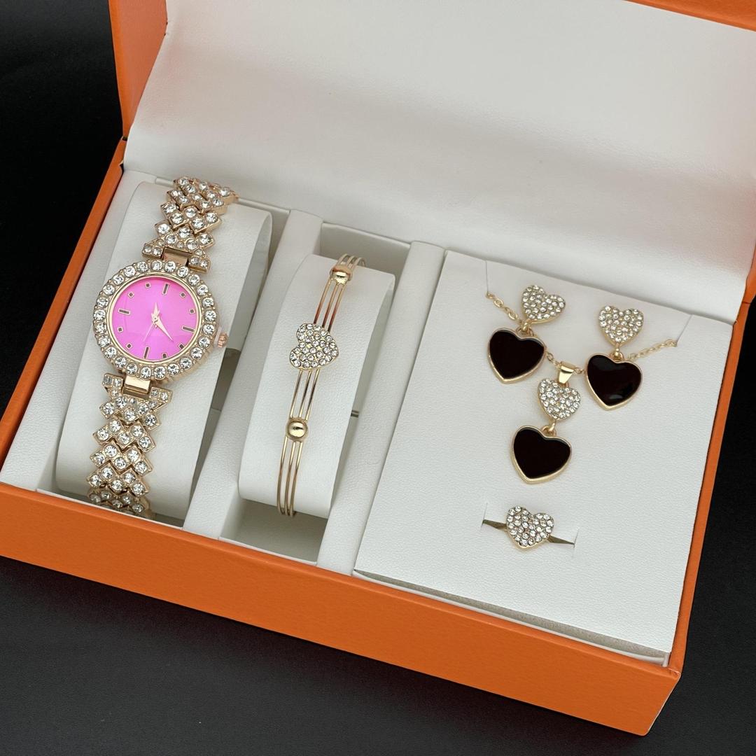 Cross-border explosive sale of women's watches diamond accessories 5pcs suit new gem quartz watch wome
