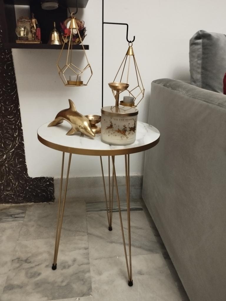 Affordable & Effective Coffee Table - White Wood & Iron Design for Budget-Conscious Homes